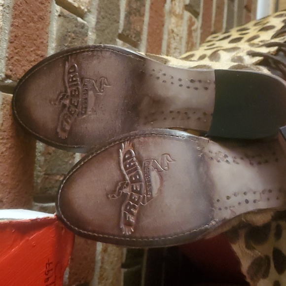 NEW Coal Leopard Freebird by Steven - Picture 3 of 4